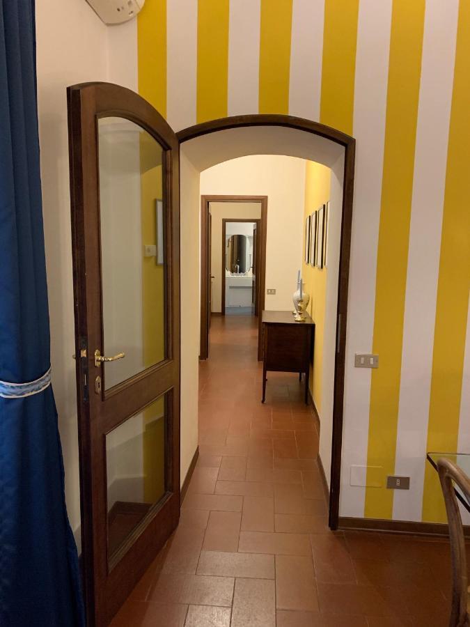 Signoria Apartment With Patio Флоренция Екстериор снимка