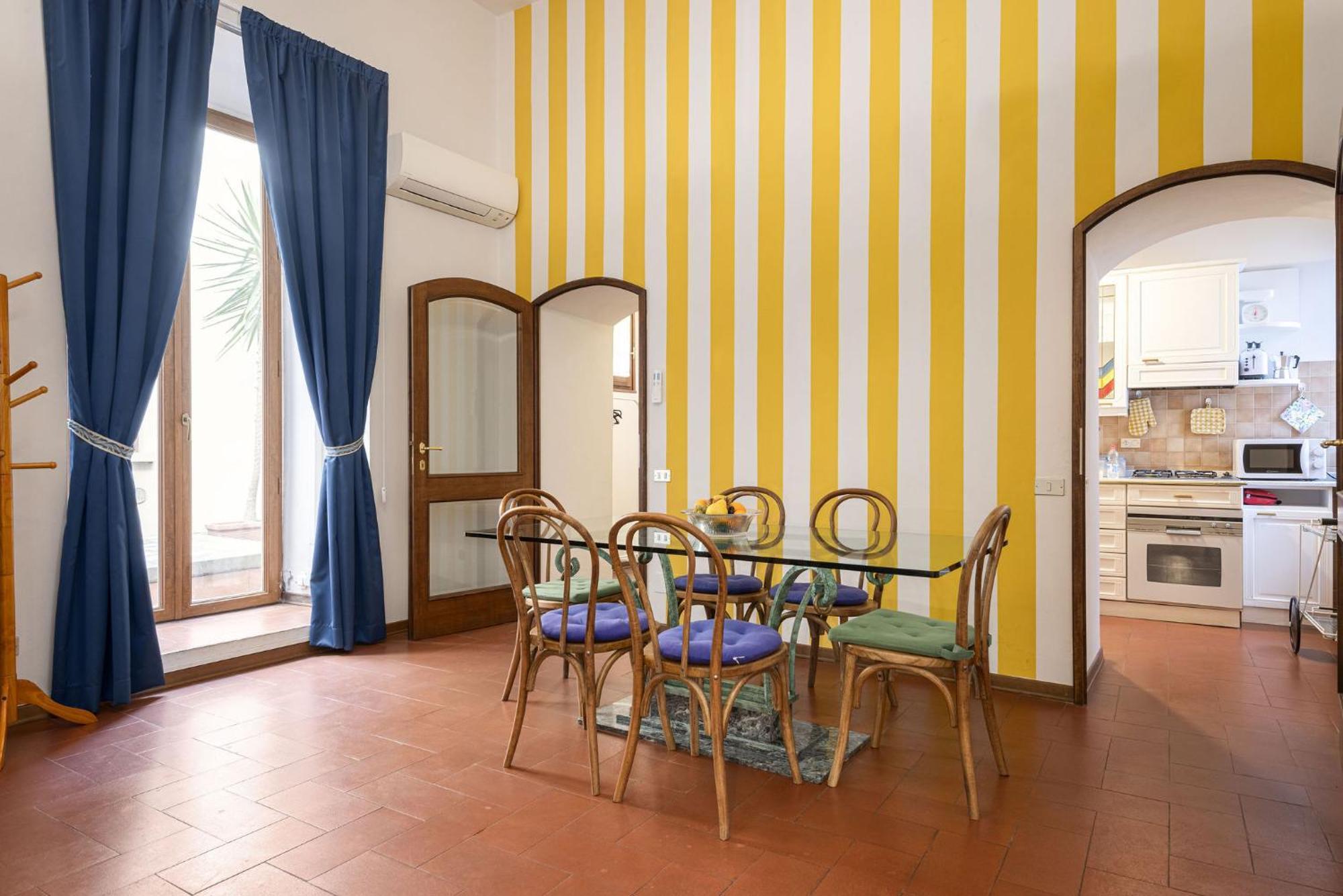 Signoria Apartment With Patio Флоренция Екстериор снимка