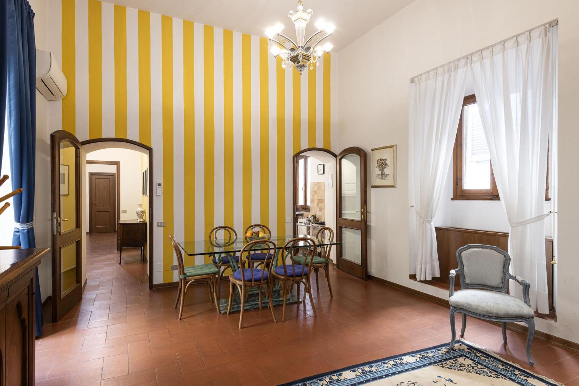 Signoria Apartment With Patio Флоренция Екстериор снимка