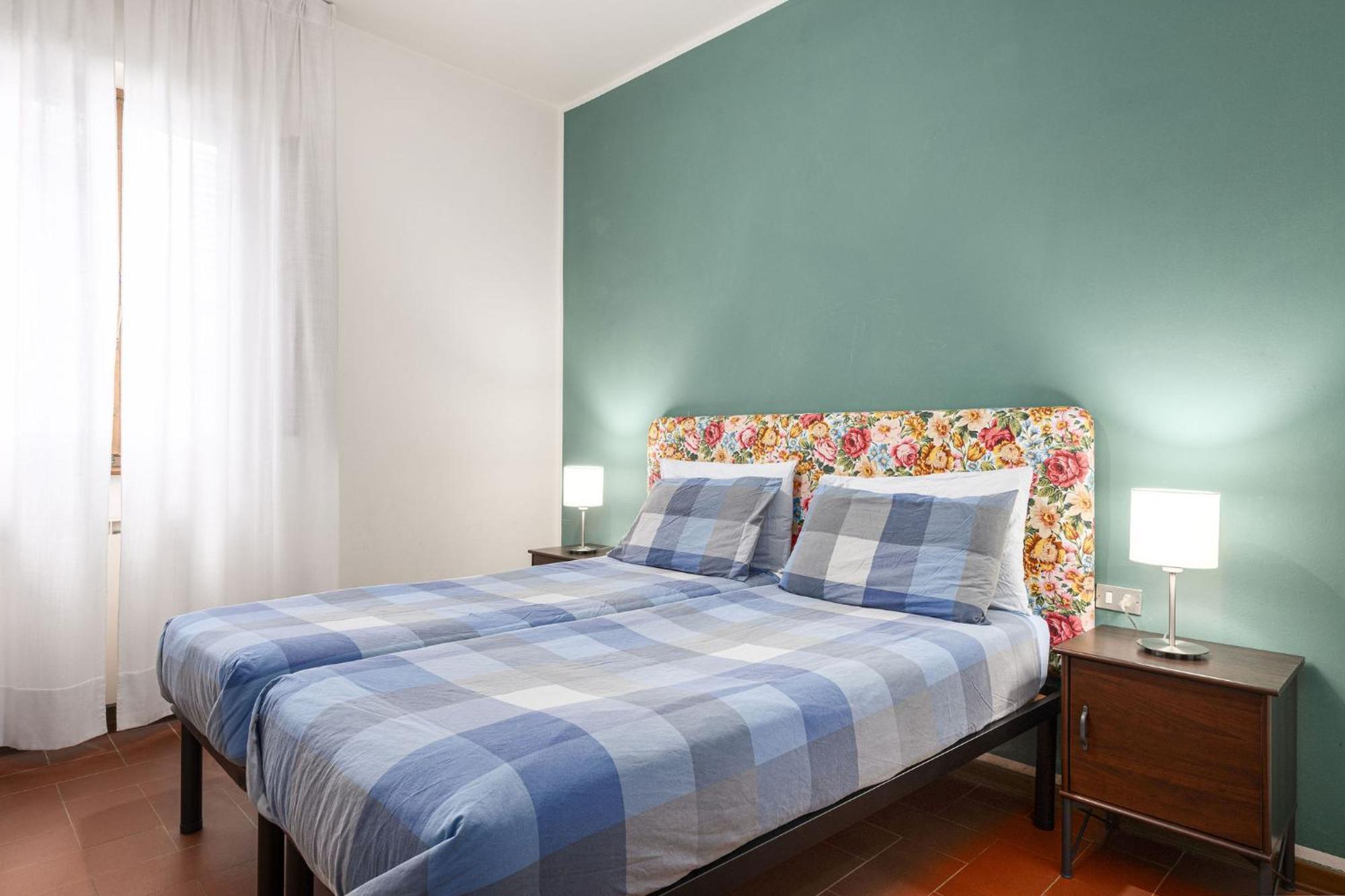 Signoria Apartment With Patio Флоренция Екстериор снимка